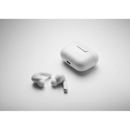 FUSA wireless earbuds